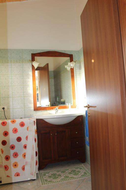 Casa Vacanze Margherita Villa Riola Sardo Kamer foto